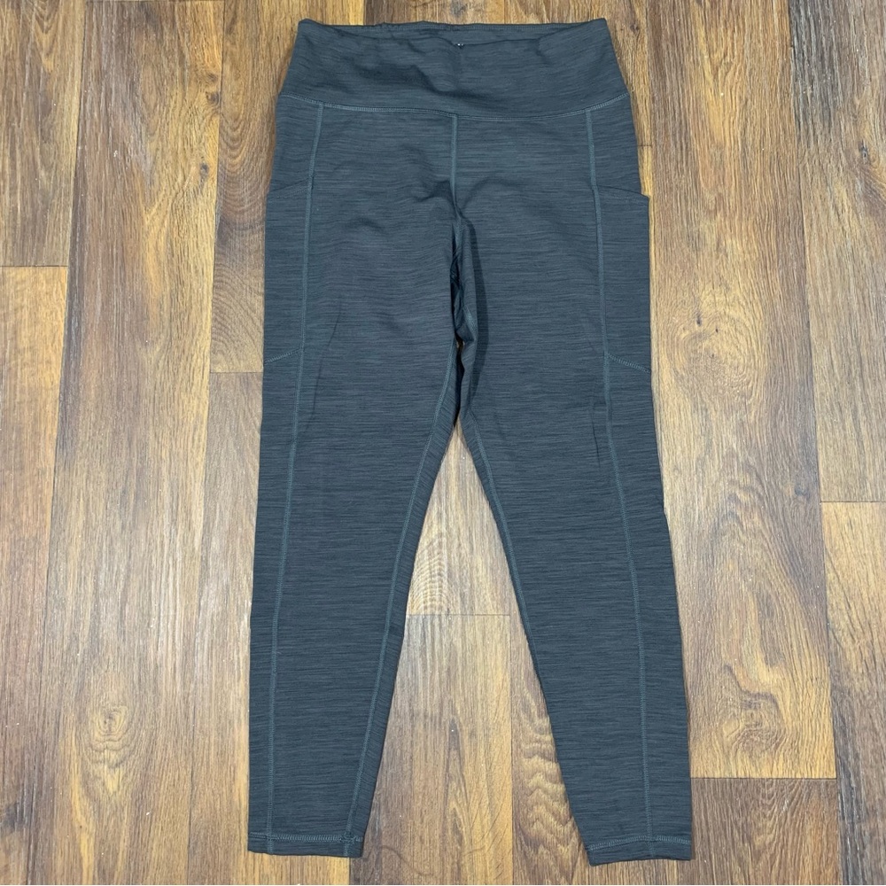 AEO gray the everything pocket legging curvy size LARGE regular
